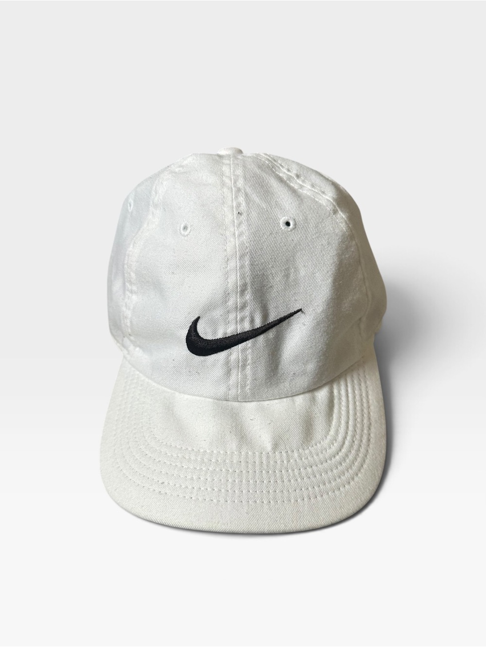 Nike Heritage86 Dri-FIT Baseball Cap White Embroidered Swoosh Hat OSFM